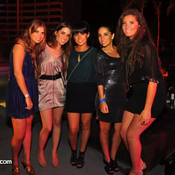 Denisse Aurbert,Sofia Martinez,Majo Rivera,Natty Rivera,Chio Silva.