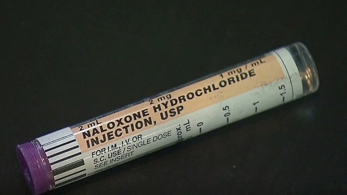 naloxona, sobredosis, heroina, efectos, inyeccion, farmaco, medicina, estados unidos, muerte, socorristas, tecnicos