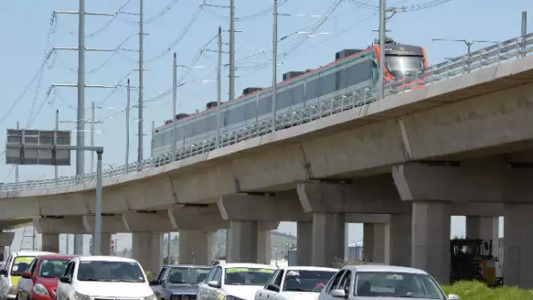 Tren Interurbano M�xico-Toluca 6