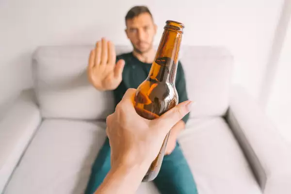 dejar de tomar alcohol a los 30 .png