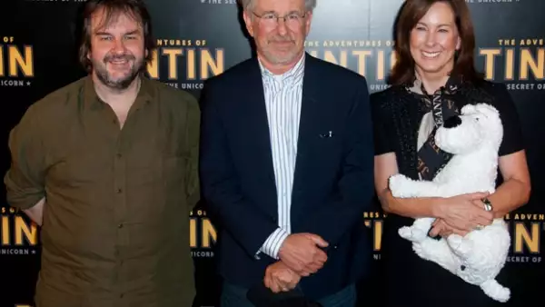 Diversas personalidades internacionales ya se han dado cita en la Comic Con, así como cientos de fanáticos disfrazados de su súper héroe favorito.