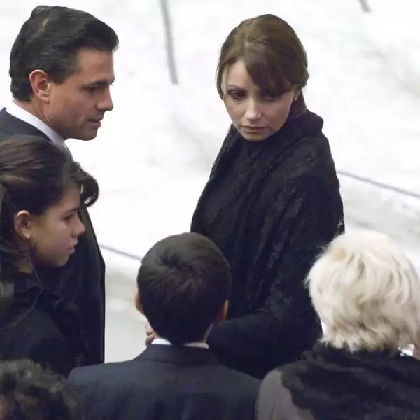 Todo el país está a la expectativa del tan esperado enlace.