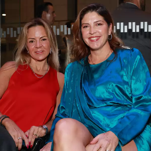  Irma Gómez y Jennifer Souza 