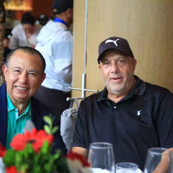 Carlos Martínez y León Esquenazi