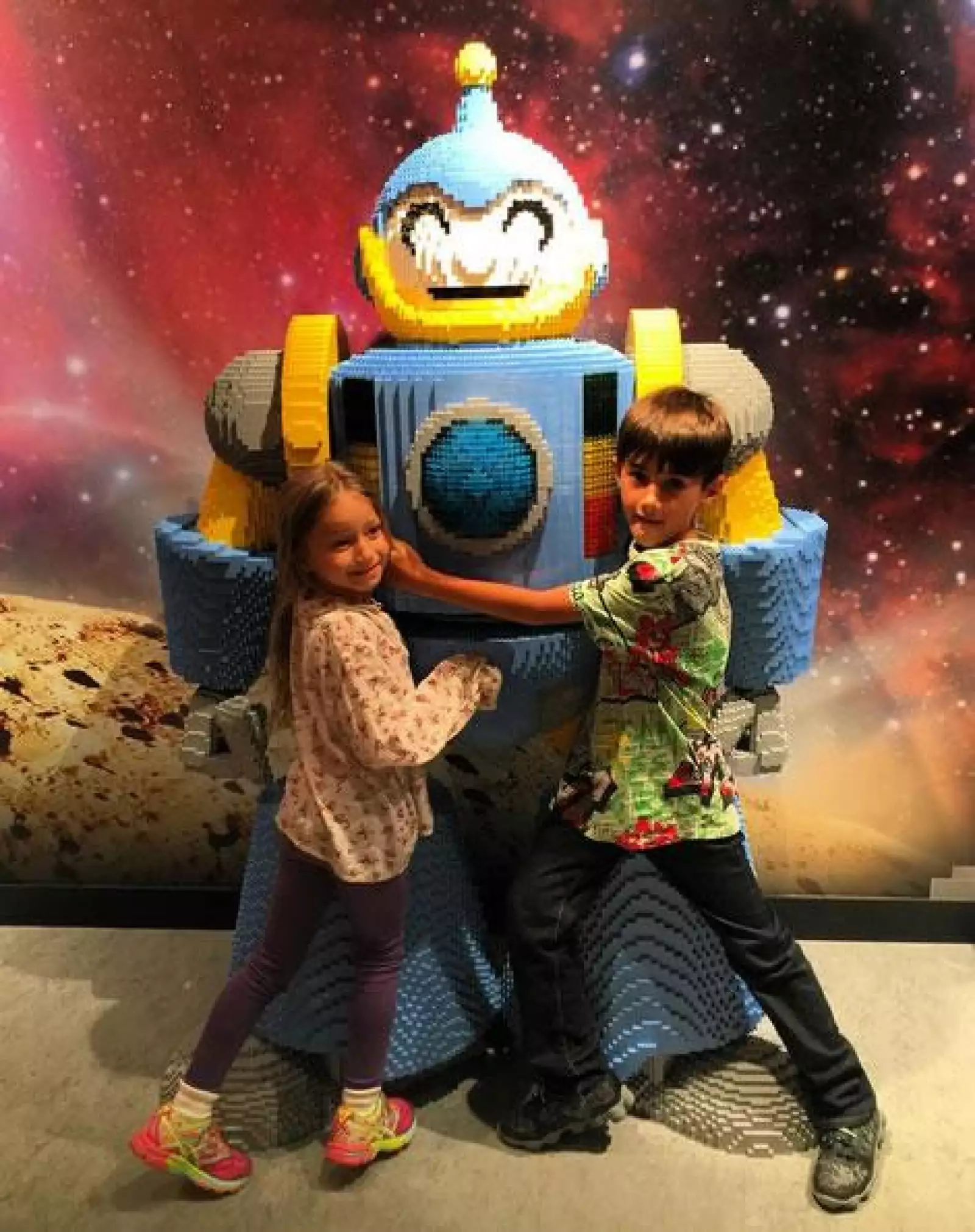 ¡Legoland! Los hijos de Liliana Sada se divirtieron al máximo durante su visita.
