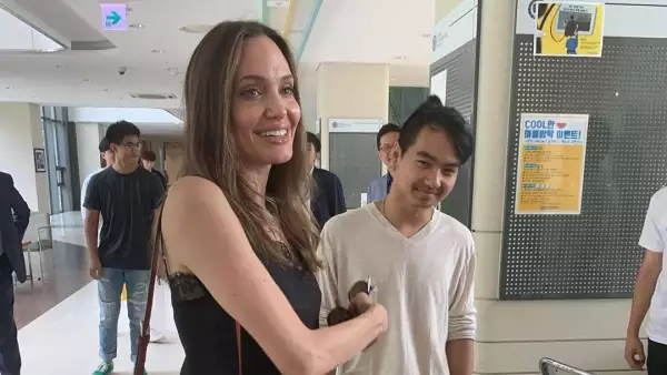 Angelina Jolie y Maddox.