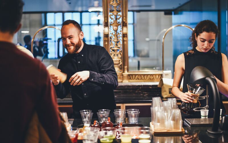 Bar