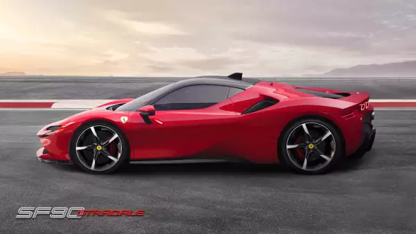 Ferrari-SF90-Stradale 05.jpg