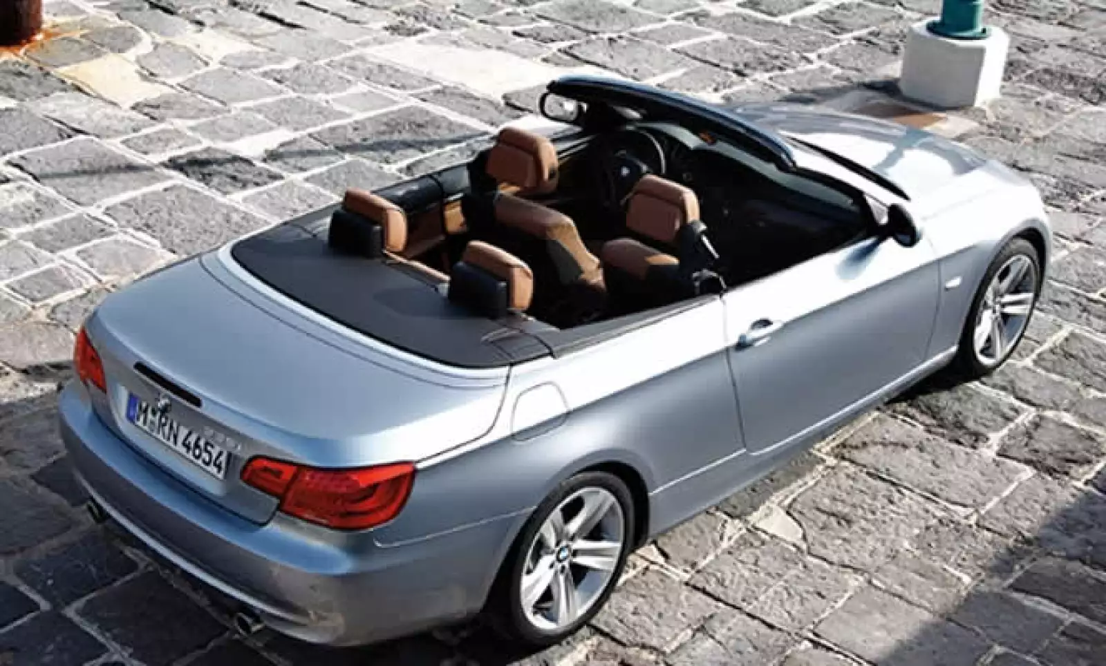 Los servicios de BMW Connectt Drive, son parte del innovador equipo que tienen los modelos de esta serie.