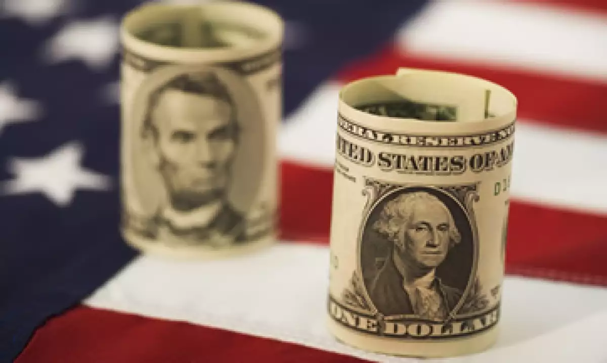 El dólar mantiene su tendencia al alza frente al peso la mañana de este miércoles. (Foto: Thinkstock)