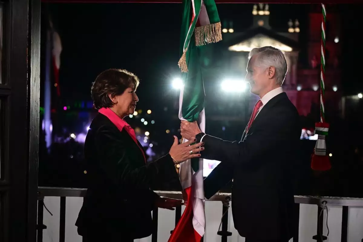 lfina-gomez-alfredo-delmazo.jpg