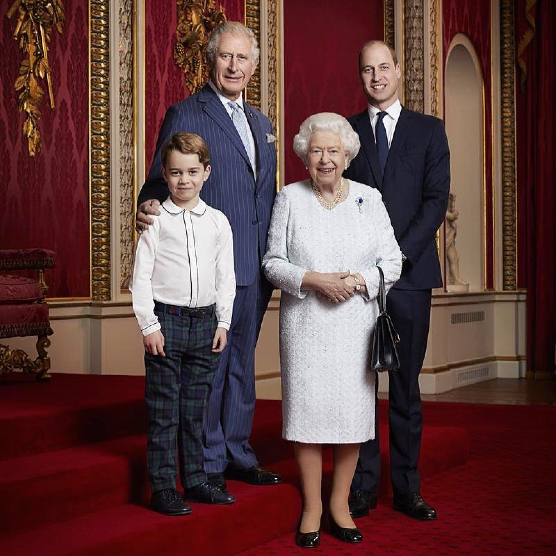 Por Que Es Tan Especial La Foto De La Reina Isabel Con Carlos William Y George