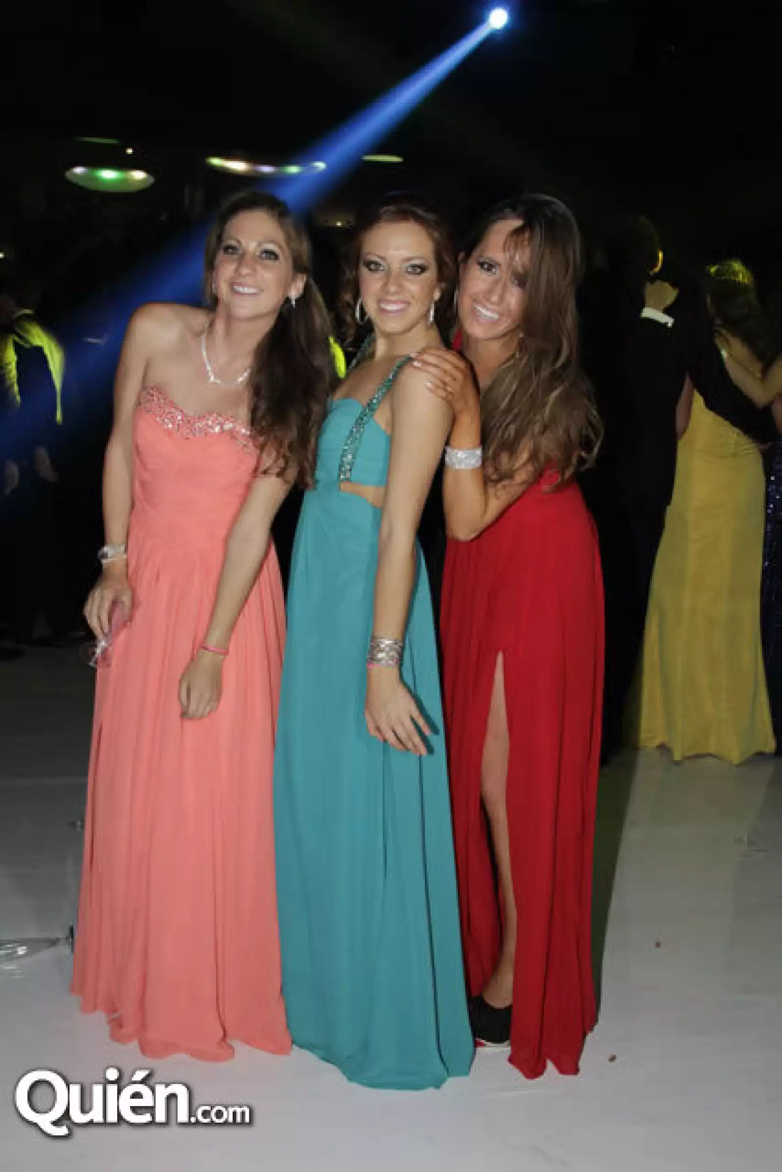 Johana Ugarte,Montserrat Durazo,Regina Quintana