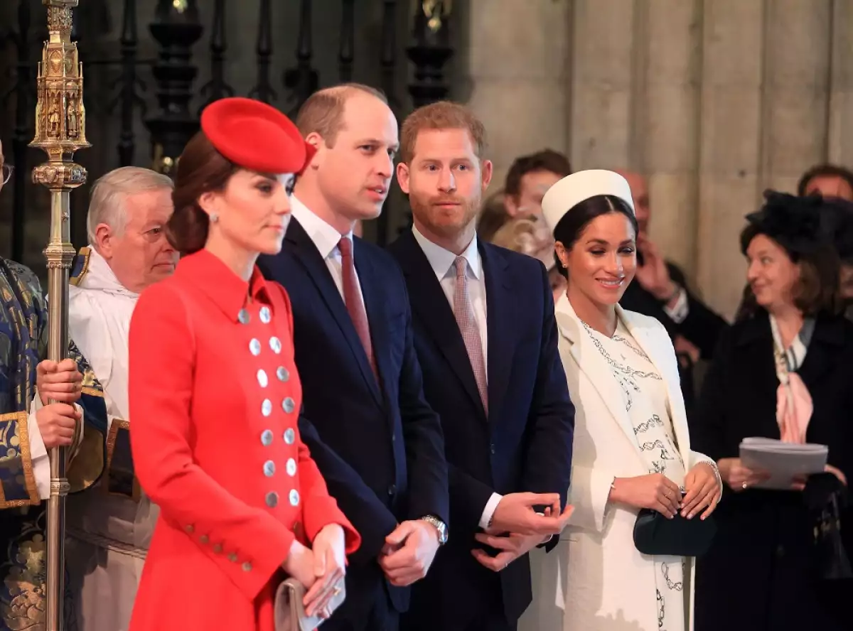 Kate Middleton, príncipe William, príncipe Harry y Meghan Markle