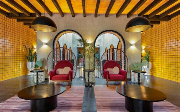 Casa Hoyos