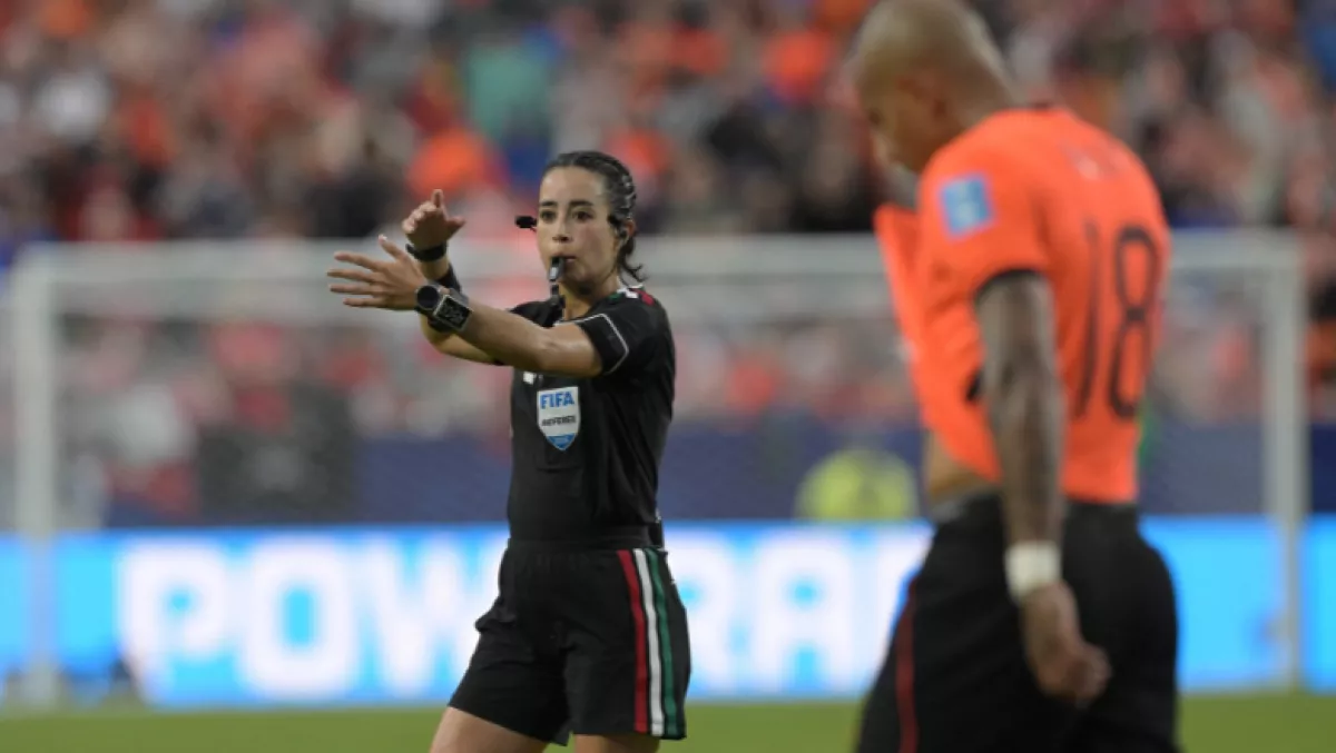 katia itzel arbitro .png