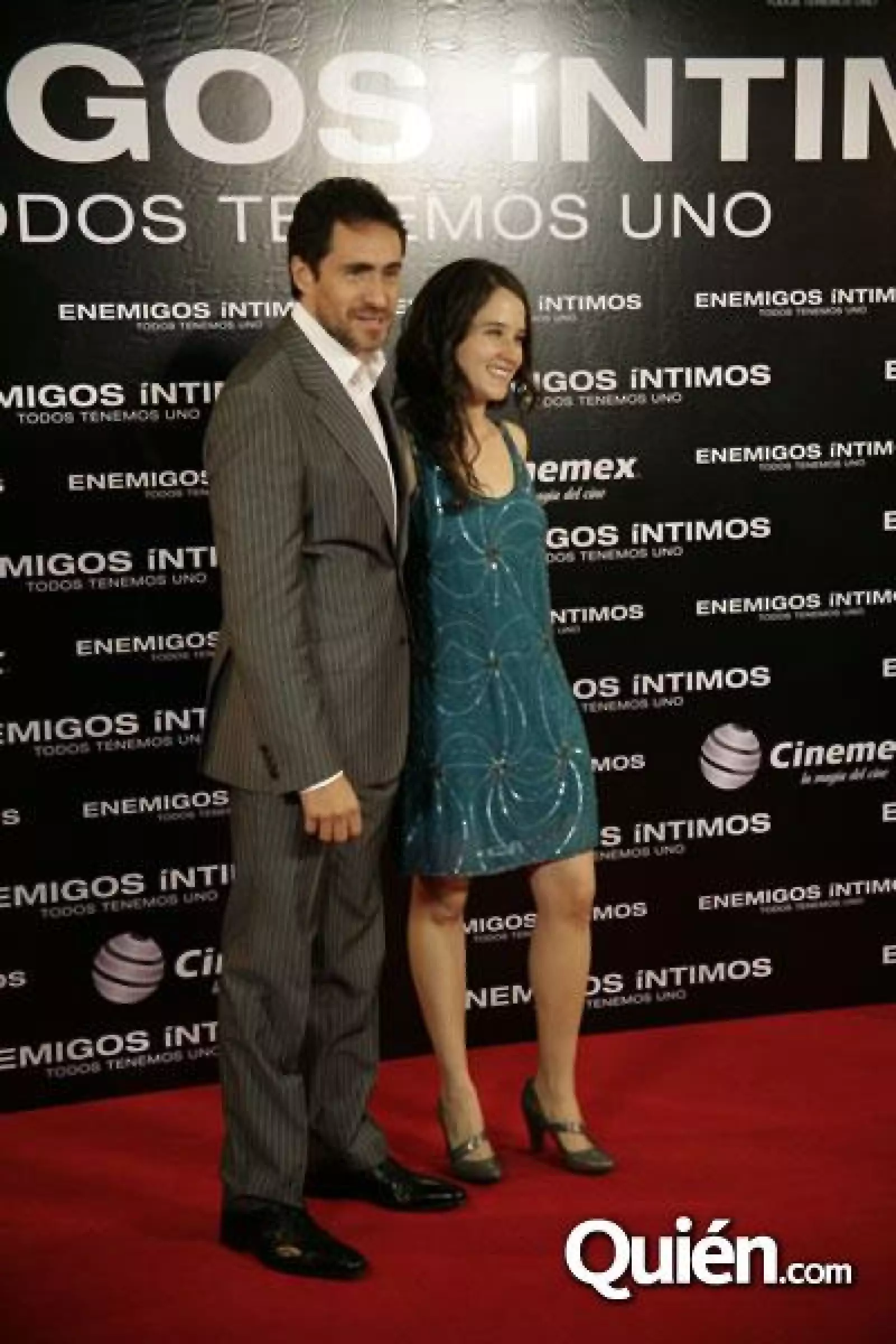 Presentación de Enemigos Íntimos