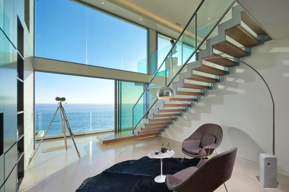 escaleras-lagunabeach.png