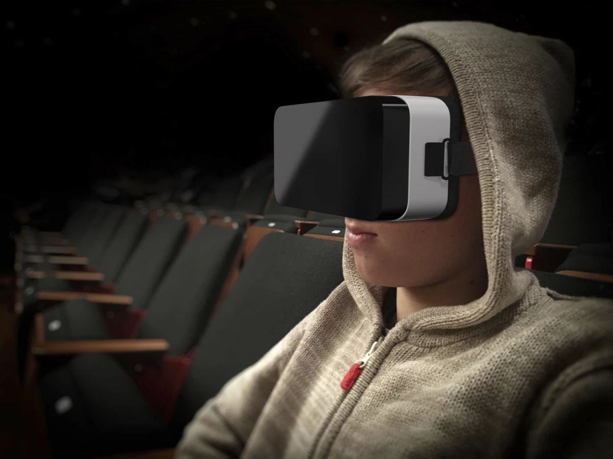 En el futuro esta tecnología dará contenido extra a quienes asistan al cine a ver una película.