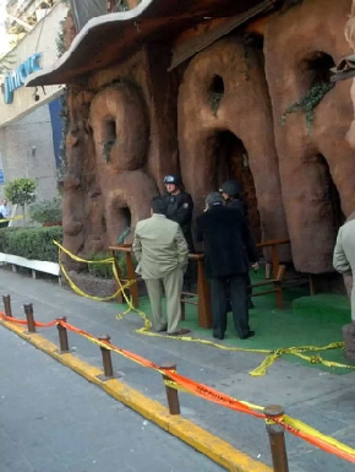 Las autoridades buscan confirmar o descartar si existió alteración del lugar de los hechos.