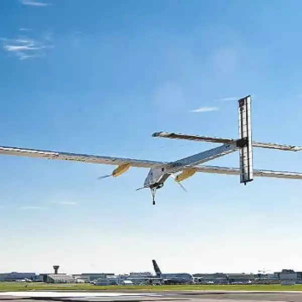 solar impulse avion solar 03