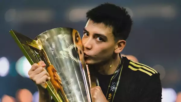 Gilberto Mora seleccionado nacional campeón en la Copa Oro 2025