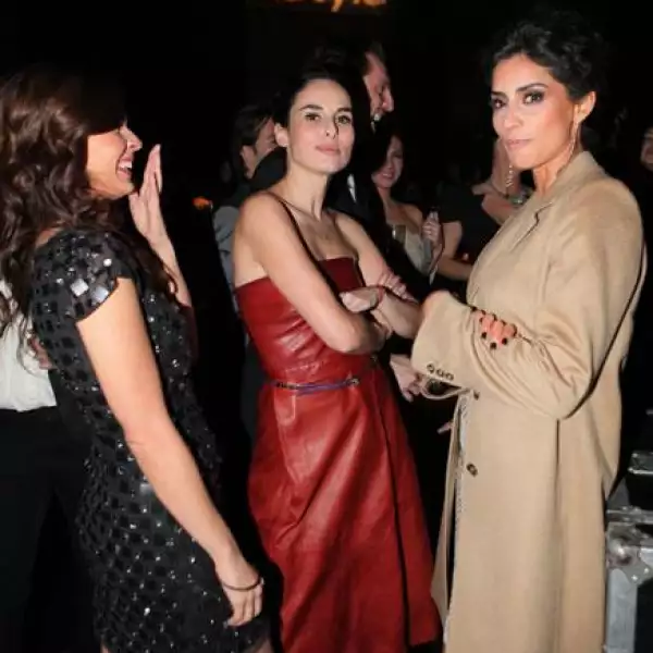 Adriana Louvier,Ana Serradilla,Paola Núñez
