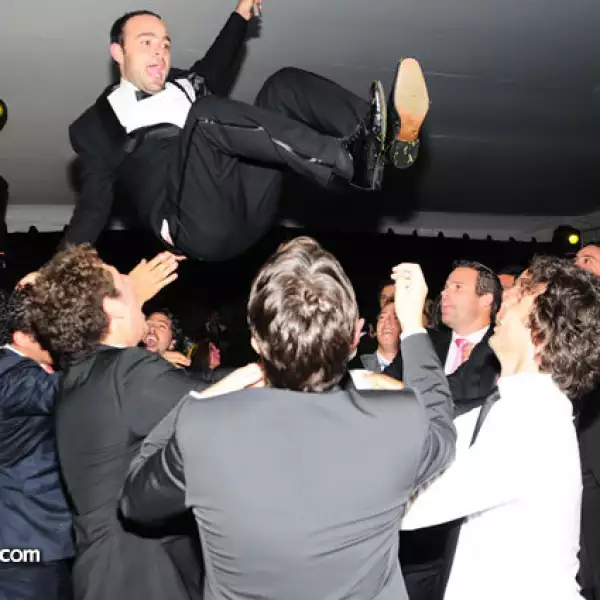 Juan Carlos Chidán y sus mejores amigos