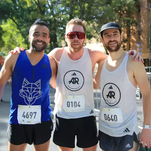 Nain Morales , Andrés Labán y Sebastian Guillen