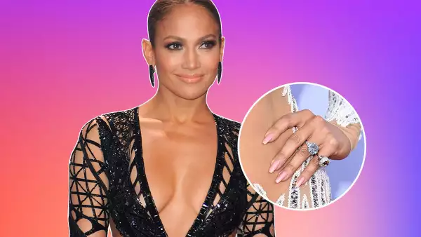 JLo anillos compromiso