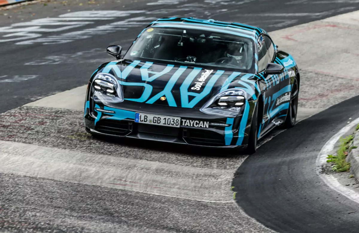 Porsche Taycan Nurburgring.jpg