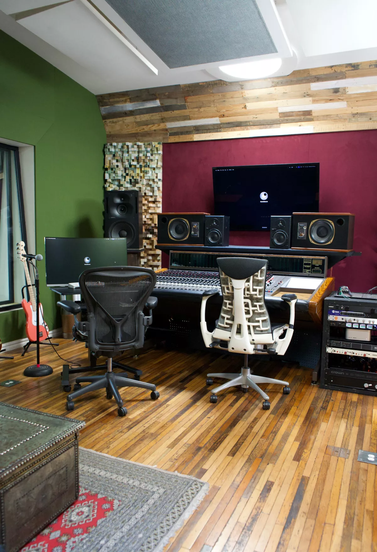 Estudio A - Control Room.JPG