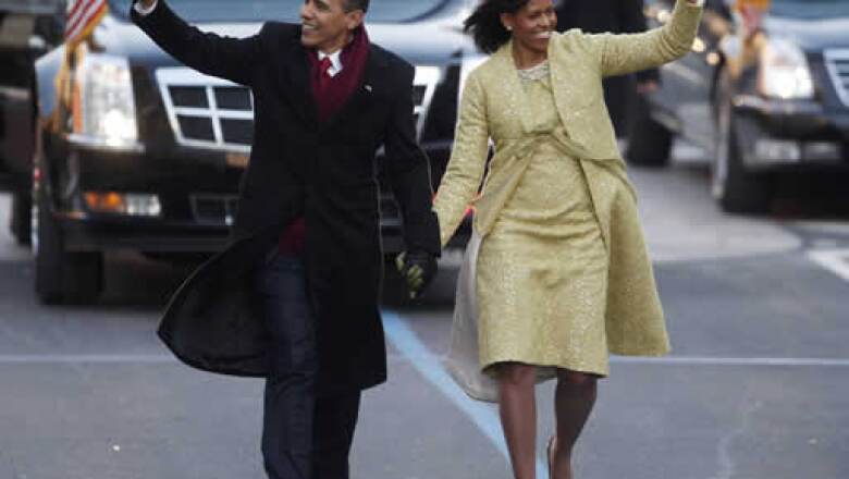 El presidente Barack Obama y su esposa Michelle caminaron por la Avenida Pennsylvania en el tradicional desfile inaugural.