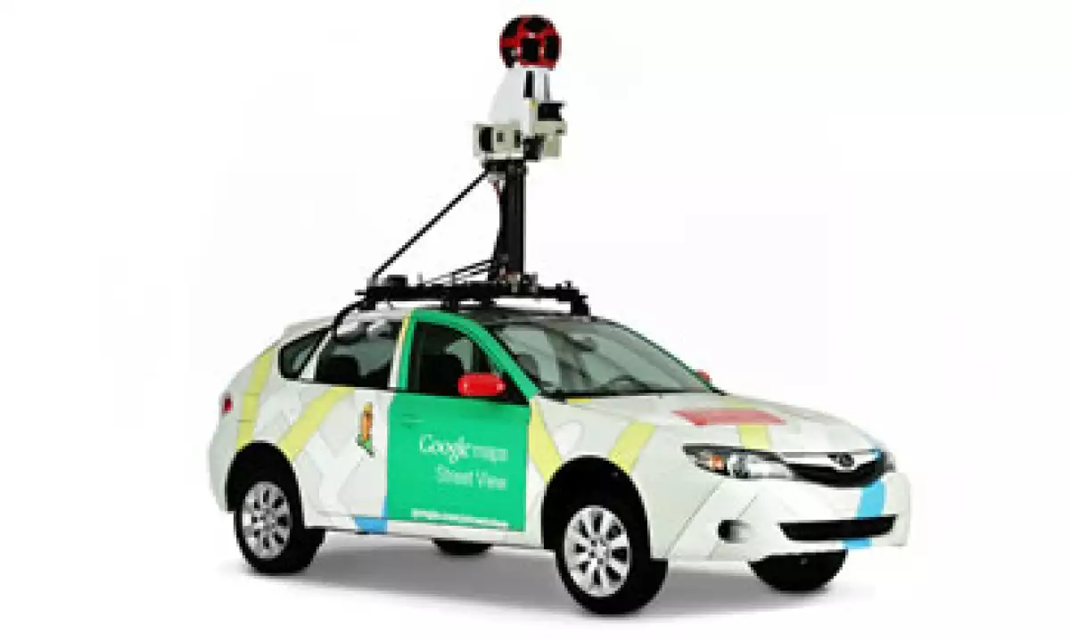 Jon Rafman encontró en las imágenes de Street View una forma de expresar arte (Foto: Cortesía Google)
