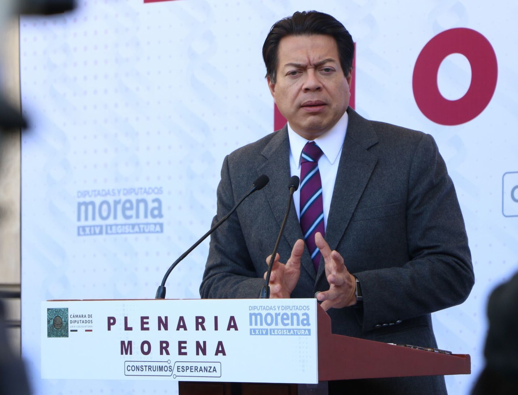 Un Bloque De Diputados De Morena Pide A Mario Delgado Ceder Ante Munoz Ledo