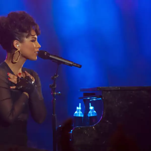 Alicia Keys.