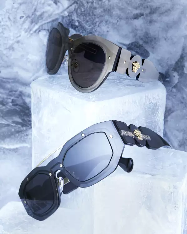 Life and Style Versace 1.jpg