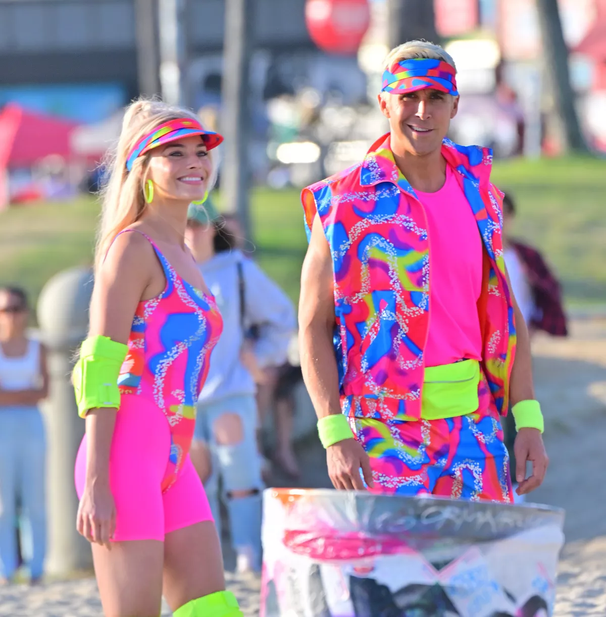 Margot Robbie y Ryan Gosling son 'Barbie' y 'Ken'.