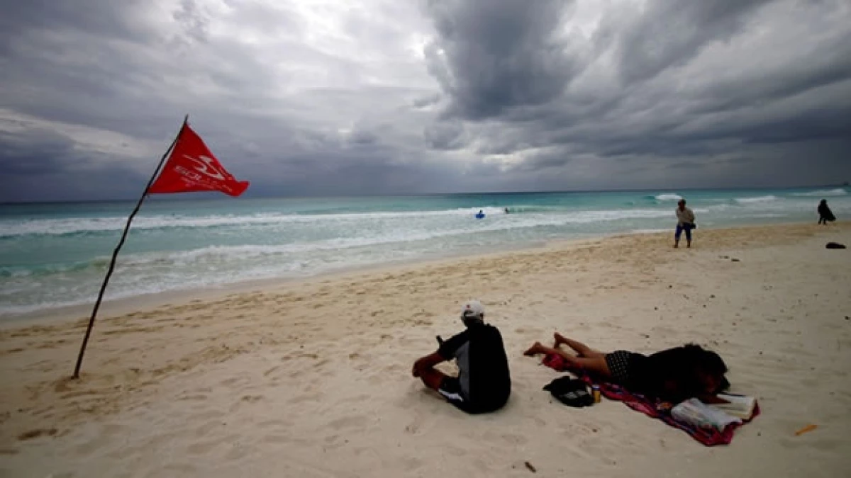 cancun, tormenta