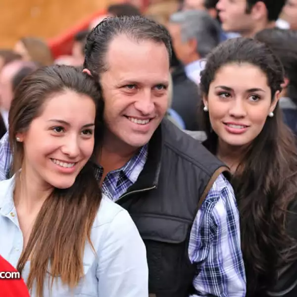 Sofía, César y Alexia Hernández