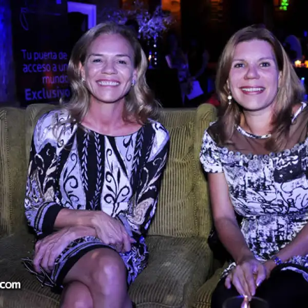 Vicky Benavides y Alejandra Benavides