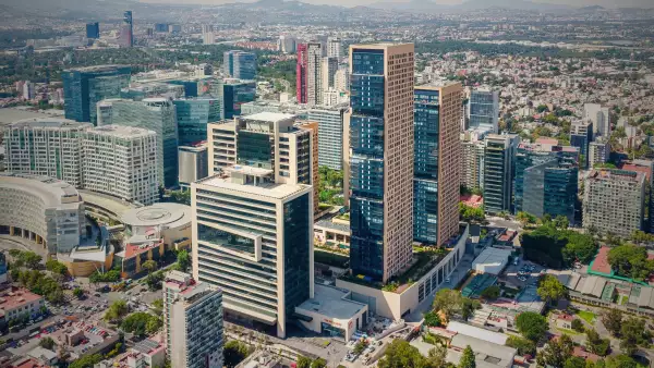 Miyana-víctor-legorreta