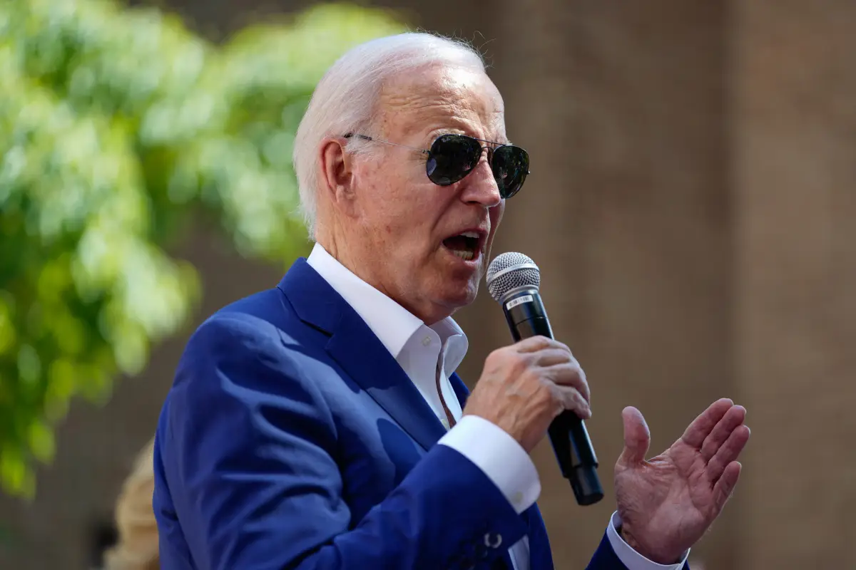 El presidente de los Estados Unidos, Joe Biden, pronuncia un discurso en un evento de campaña en Harrisburg, Pensilvania, EE. UU., el 7 de julio de 2024.