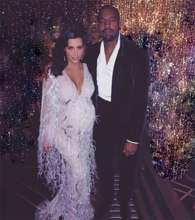 La pareja se mostró feliz en el cumpleaños de Kris Jenner.