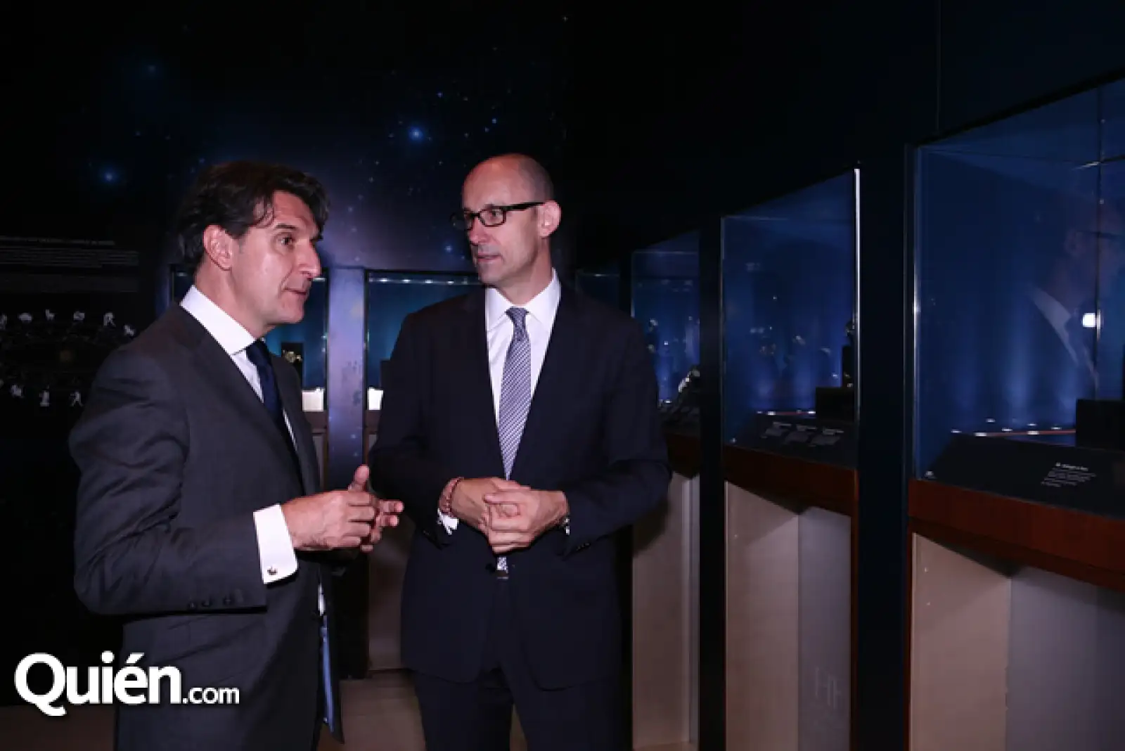 Carlos Alonso,Pascal Ravessous