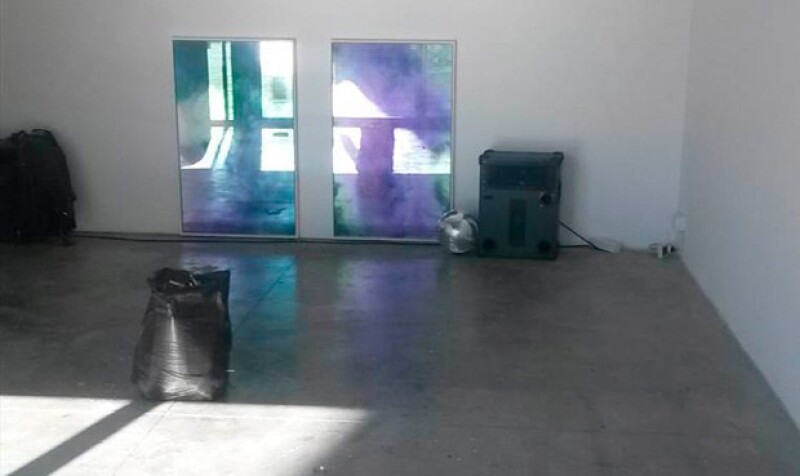 Las piezas de la muestra de arte se recuperaron (en su mayoría) y se reconstruyeron.