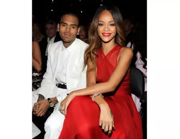 Chris Brown sigue teniendo problemas con la ley, Riri disfrutando el mundo junto a su hermana.