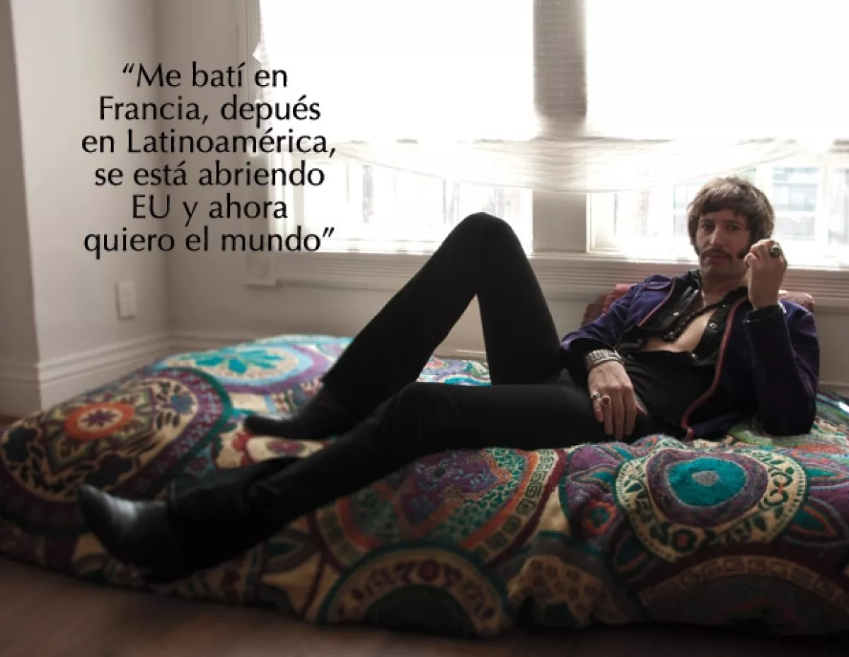 Adán es tan polémico como su padre, Jodorowsky, pero busca su propio destino.