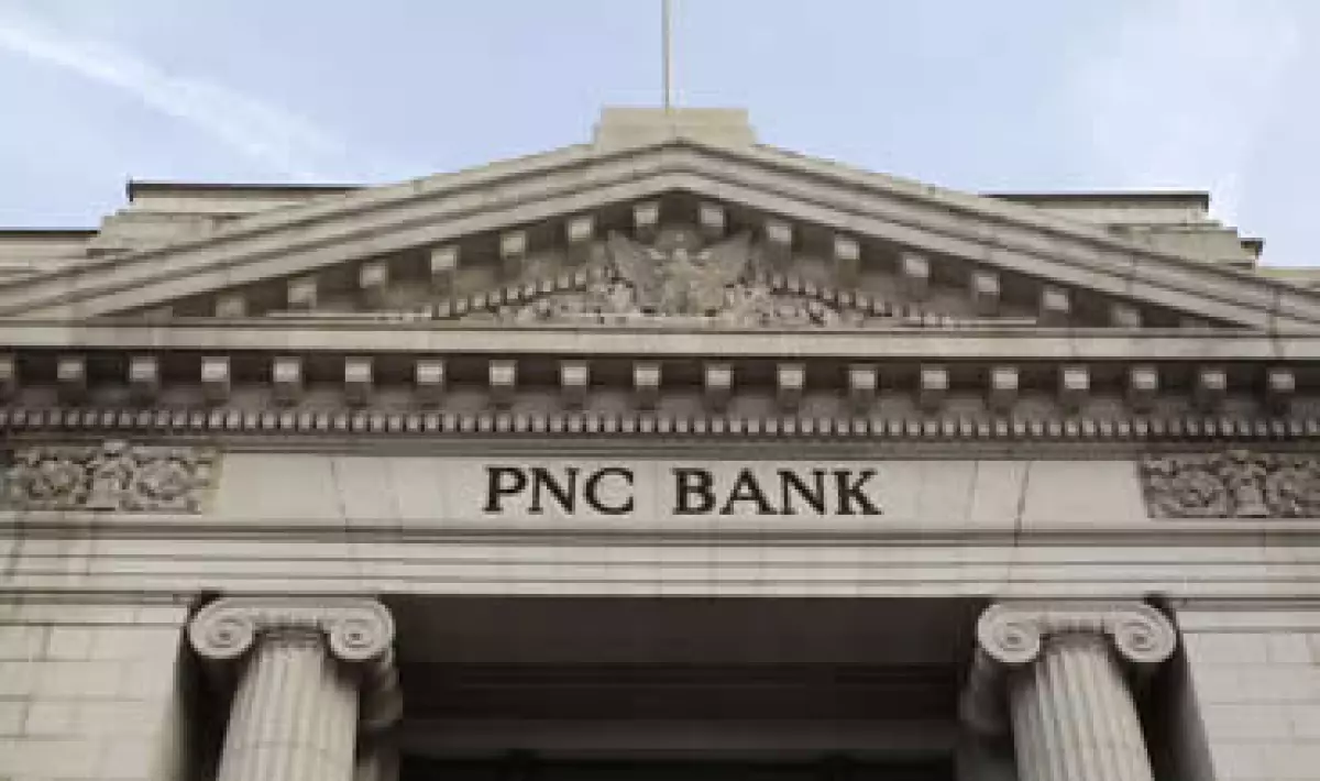 PNC espera financiar la porción en efectivo de la compra con dinero en mano, emisión de deuda y una oferta de acciones preferentes. (Foto: AP)