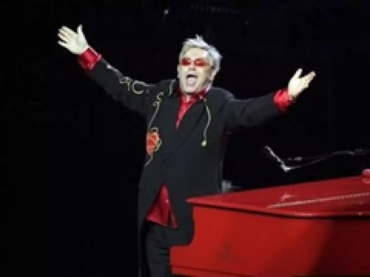 El cantante perdió casi 60 millones de libras.  (Foto: AP)